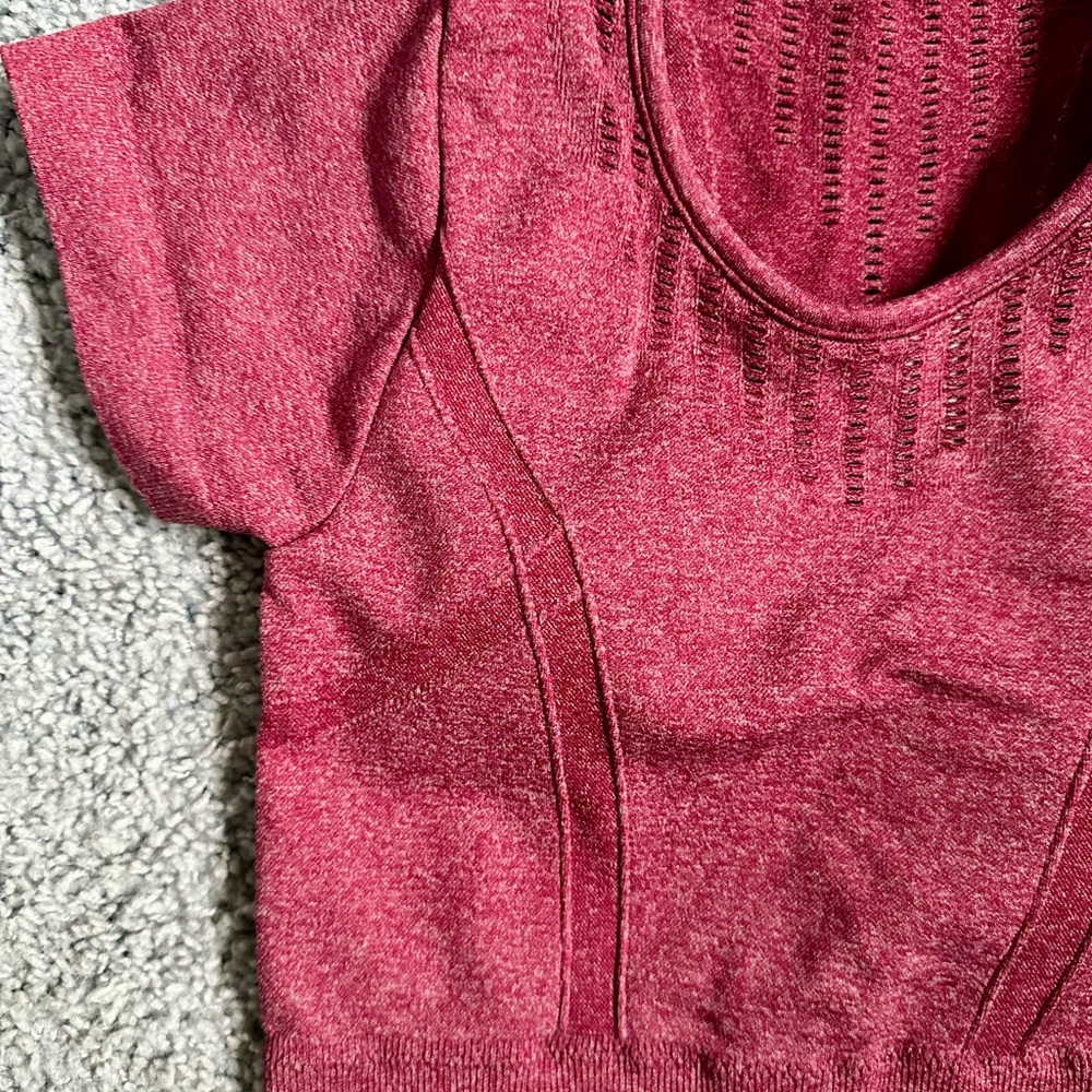 SHEIN - Workout Set - Picture 4 of 9